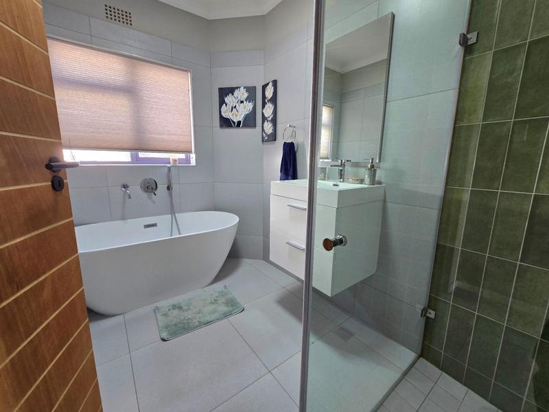 3 Bedroom Property for Sale in Blueberry Hill Western Cape